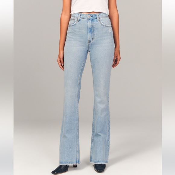 Abercrombie & Fitch High Rise Vintage Flare Jeans - Picture 2 of 10
